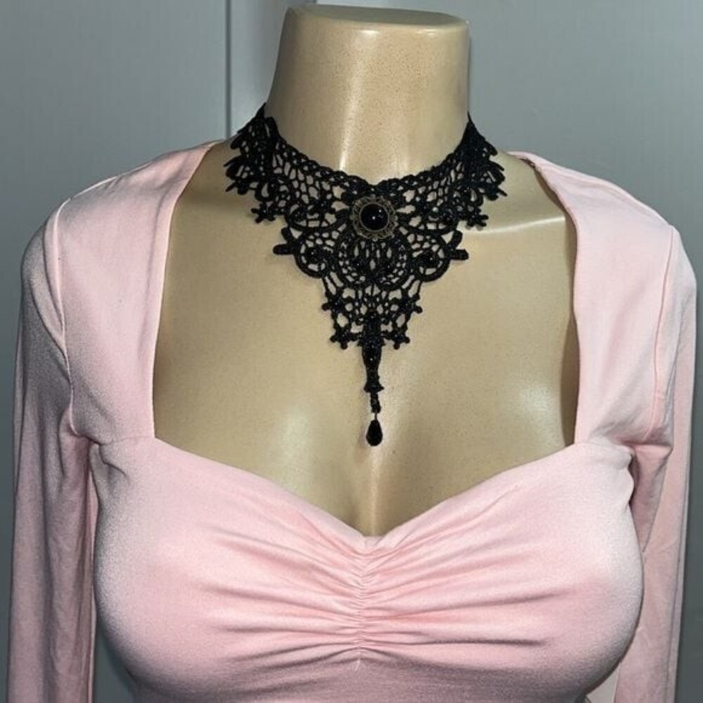 Lulu’s Black Lace Black Stone Choker Necklace